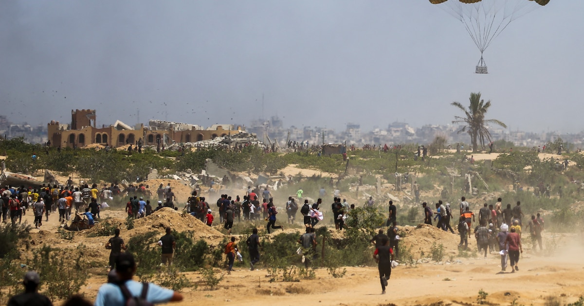 Crisis en Gaza: caos y violencia en la desesperada lucha por la ayuda humanitaria