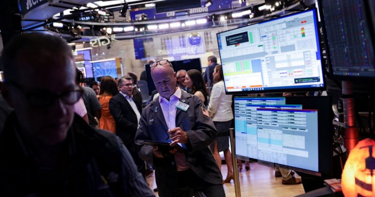 Caen el Dow Jones y S&P 500 tras decepción por medicamento de Eli Lilly; Nasdaq impulsa tecnológicas ante exención arancelaria