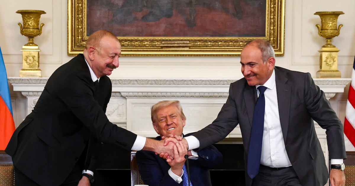 Trump anuncia un acuerdo de paz histórico entre Armenia y Azerbaiyán en la Casa Blanca