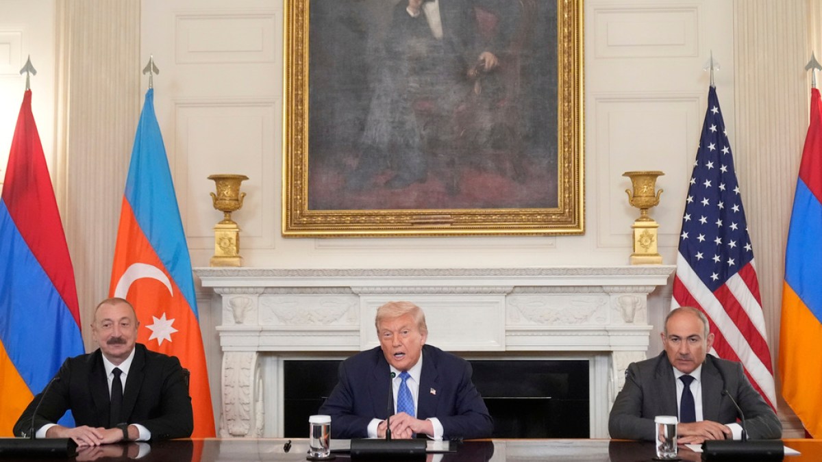 EE.UU. Cataliza la Paz en el Cáucaso: Trump Facilita Acuerdo Histórico Entre Armenia y Azerbaiyán con Promesas de Prosperidad y Estabilidad