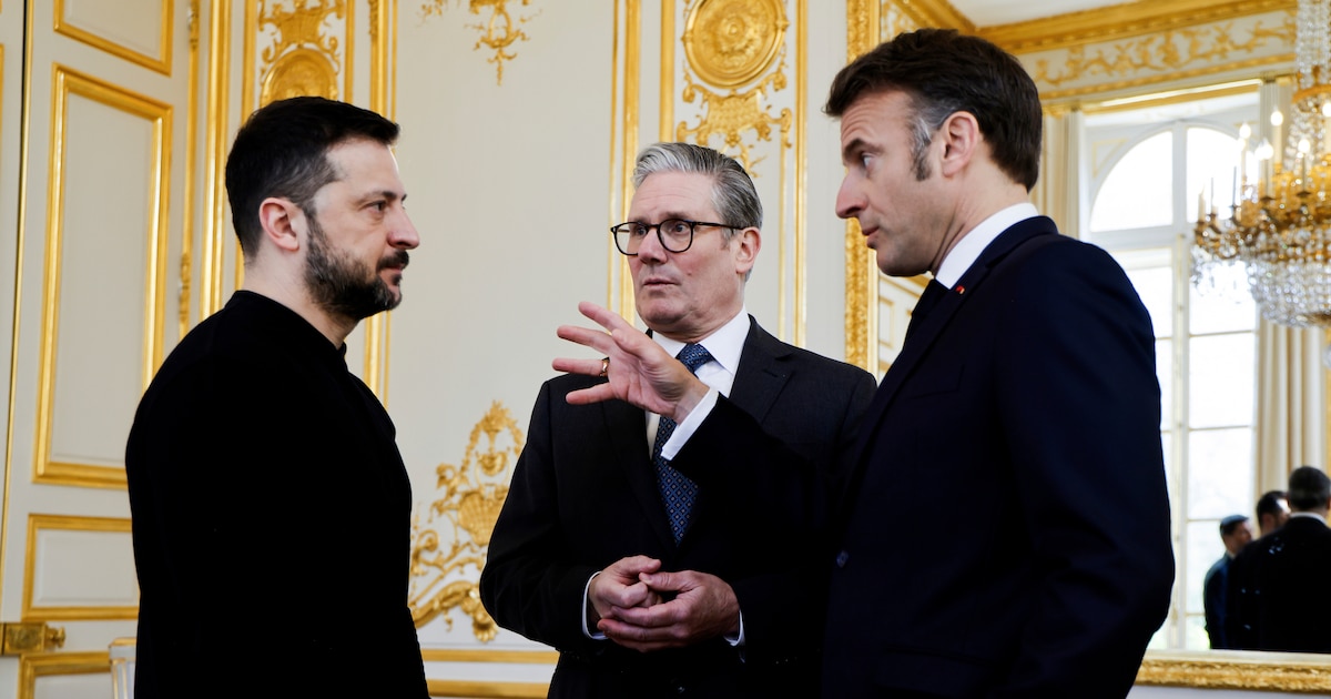 Zelensky pide acciones concretas y coordinación internacional para detener la invasión de Rusia tras conversaciones con Macron, Starmer y la cumbre Trump-Putin
