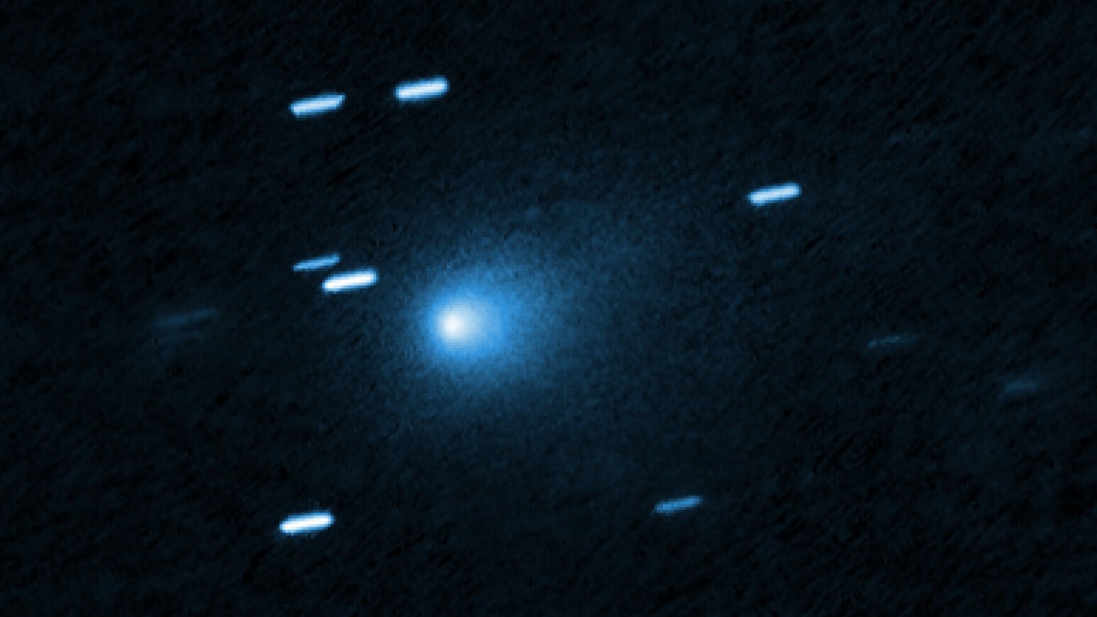 ¡Increíble avance astronómico! Científicos capturan la imagen más clara del cometa interestelar 3I/ATLAS, que viaja a 210.000 km/h y podría medir 5,6 km