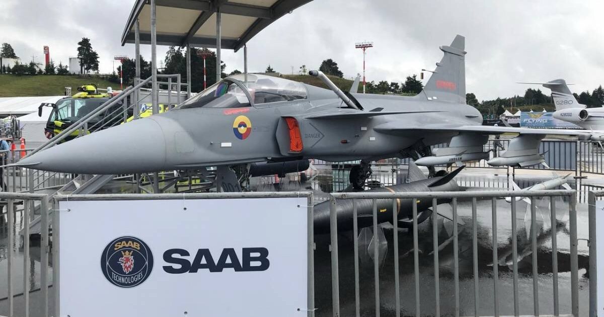 Colombia adquiere aviones caza Gripen en una carrera aérea que genera preocupación en Perú por su retardo en armamento
