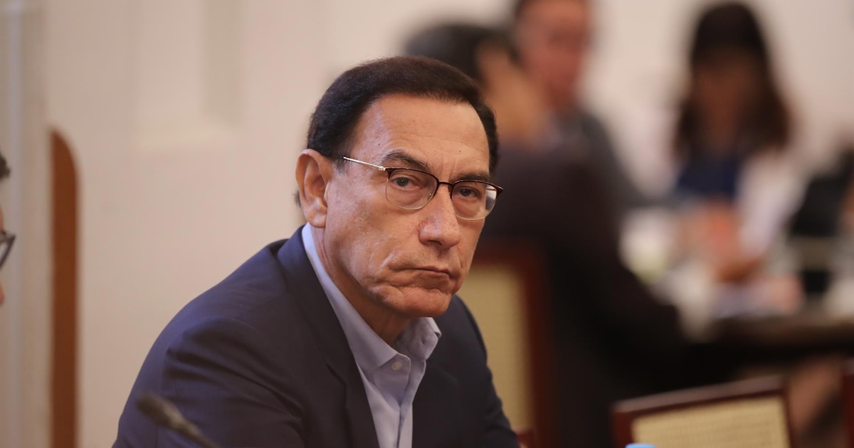 Martín Vizcarra recibe 18 mil soles mensuales del partido y 10 mil de su empresa familiar, según revela la investigación