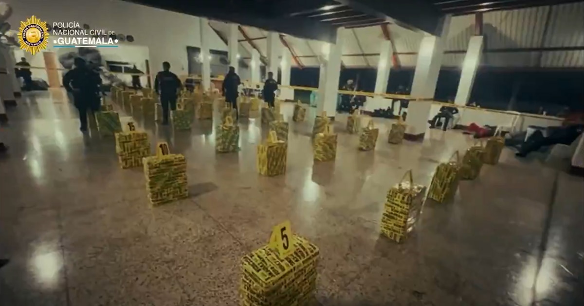 Guatemala desmantela red de tráfico de drogas: 6 detenidos y 1,500 paquetes de cocaína asegurados en operativo conjunto