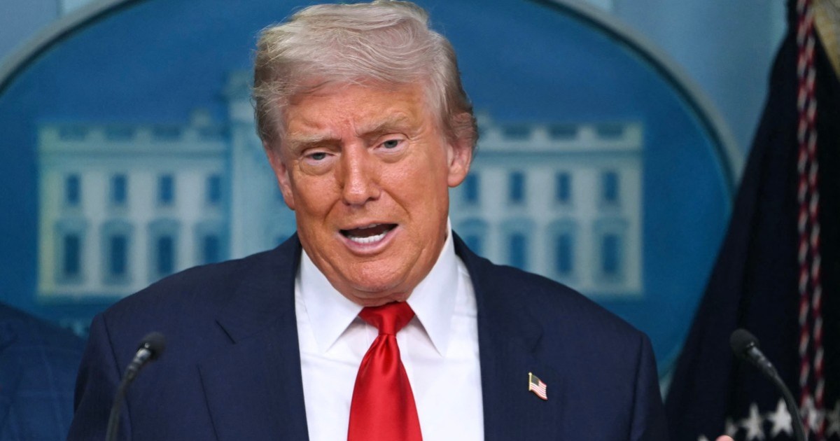Corte de EE. UU. Permite a Trump Seguir Cortando Asistencia Internacional, Ignorando Fondos Congresionales