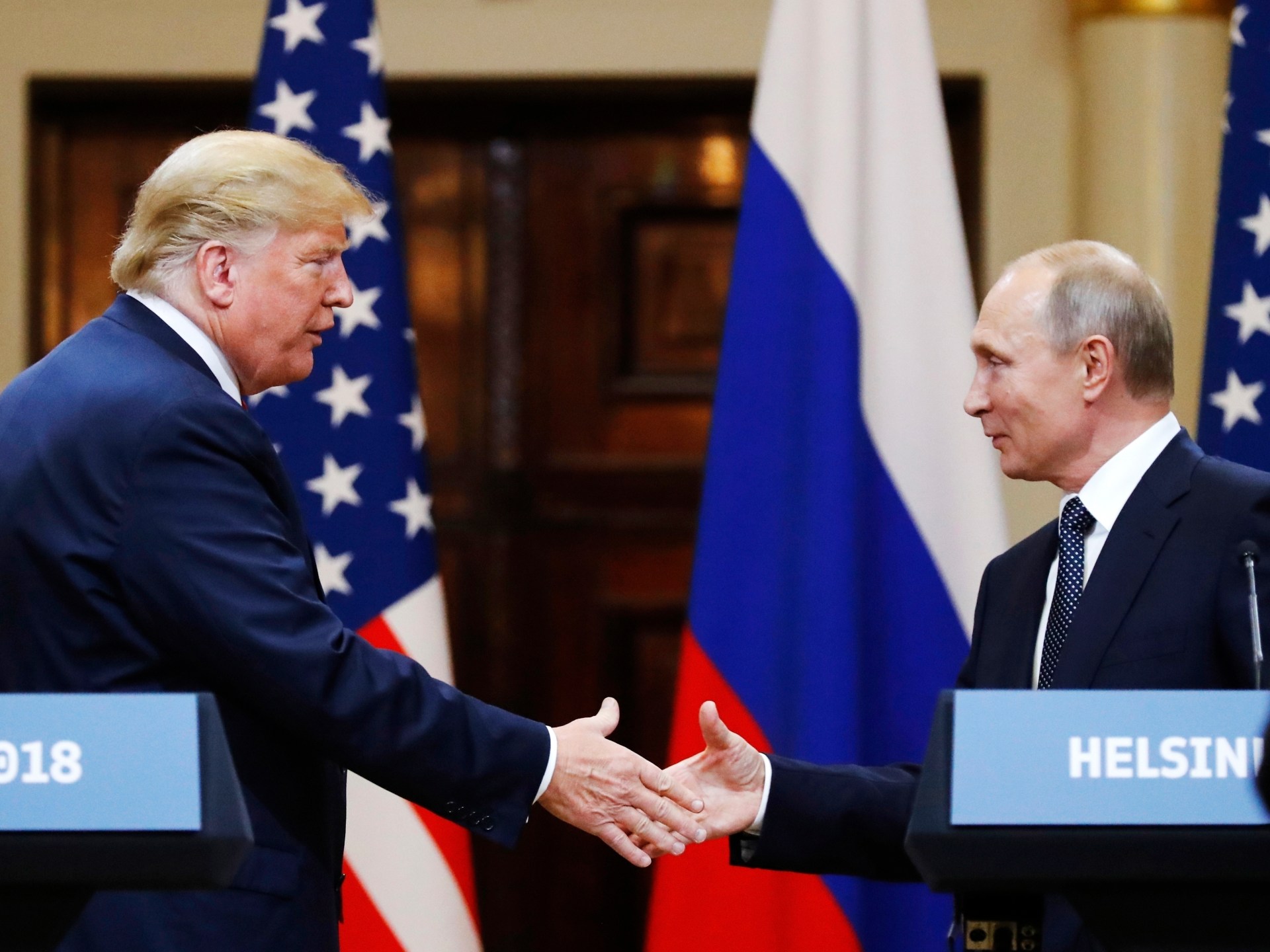 Trump y Putin se reúnen en Alaska para buscar solución a la guerra en Ucrania en un encuentro de alto nivel en base militar clave