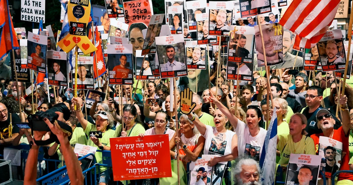 Manifestaciones en Tel Aviv exigen la liberación de rehenes en Gaza y un acuerdo de paz