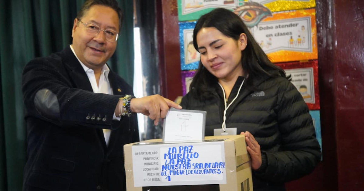 Luis Arce vota en Bolivia y promete garantizar un tránsito democrático en las elecciones 2025