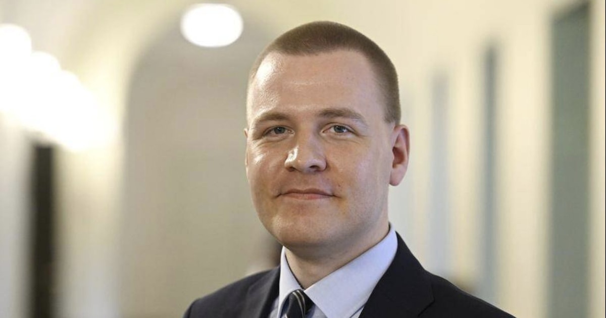 Joven diputado socialdemócrata de 30 años muere en Parlamento de Finlandia en lo que se investiga como posible suicidio