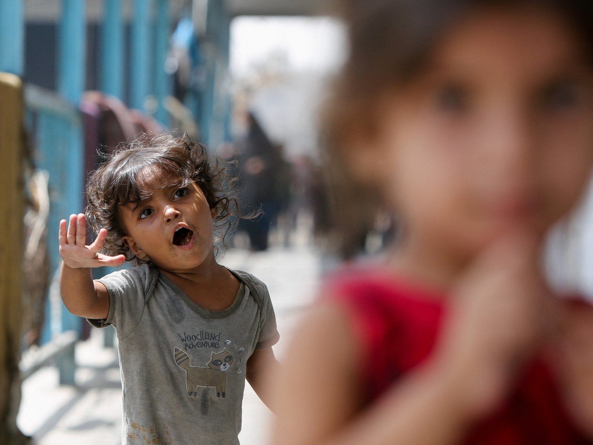 Más de 62,000 Palestinos, incluidos 18,885 niños, mueren en Gaza desde el inicio de la guerra; la ONU denuncia que ningún lugar es seguro para los menores