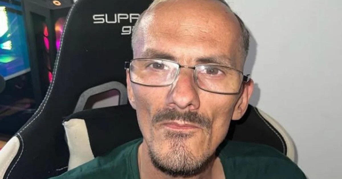 Muere en vivo streamer francés Jean Pormanove durante transmisión con agresiones y burlas en línea; autopsia revela causas médicas o toxicológicas