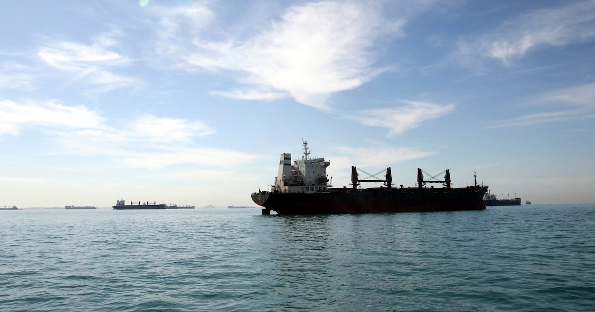 Estados Unidos impone nuevas sanciones a la ‘flota en la sombra’ de Irán para frenar sus ingresos petroleros