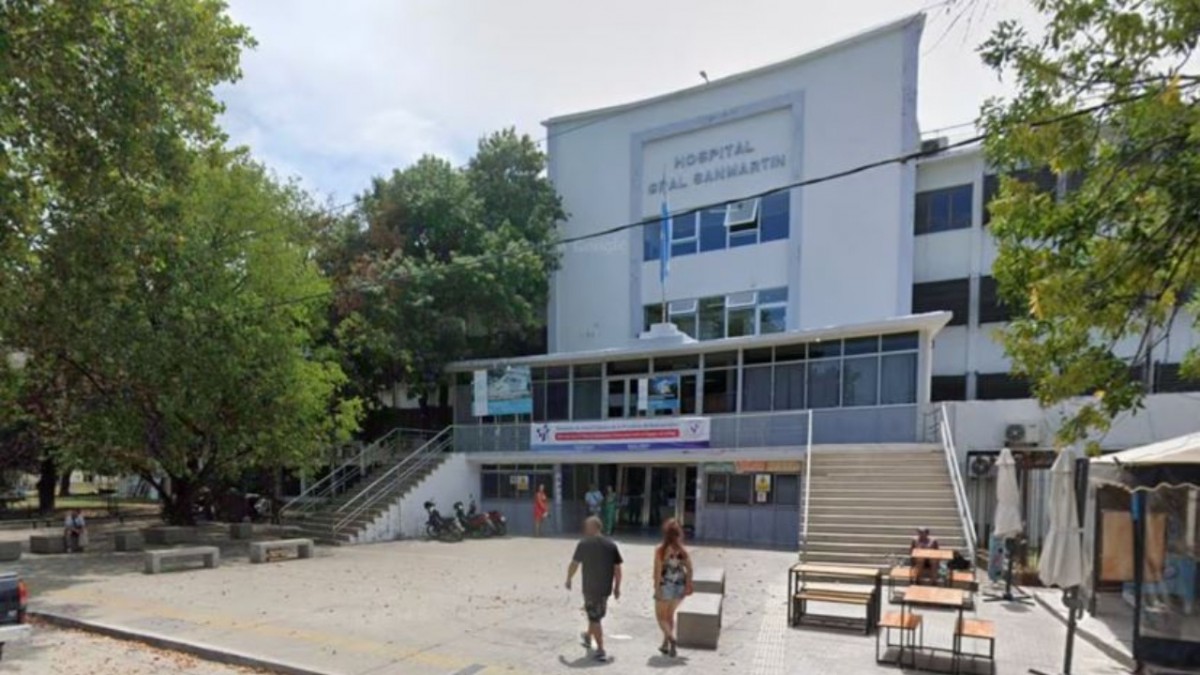 Joven de 19 años apuñala a su suegro en La Plata tras discusión por videojuegos; víctima en estado grave