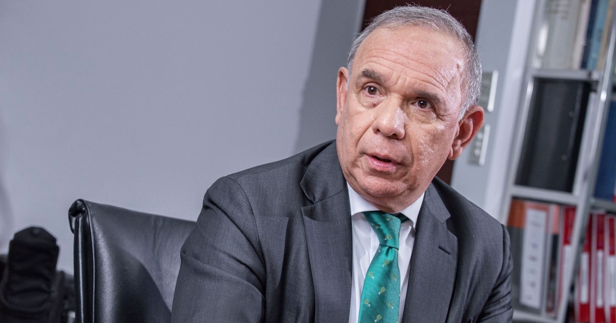Rafael Muente, presidente suspendido del Osiptel, señala que intervención presidencial sería decisión política