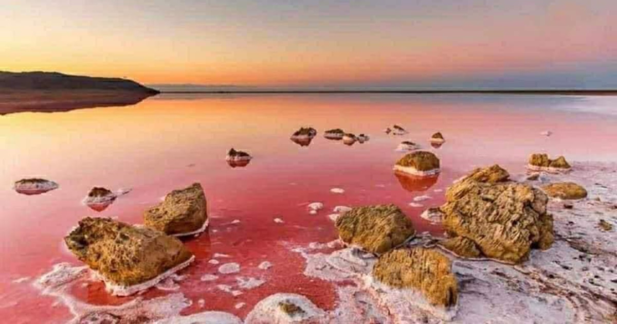 ¡Impactante! Lago Rosa de Azerbaiyán entre los 10 más impresionantes del mundo por su color único
