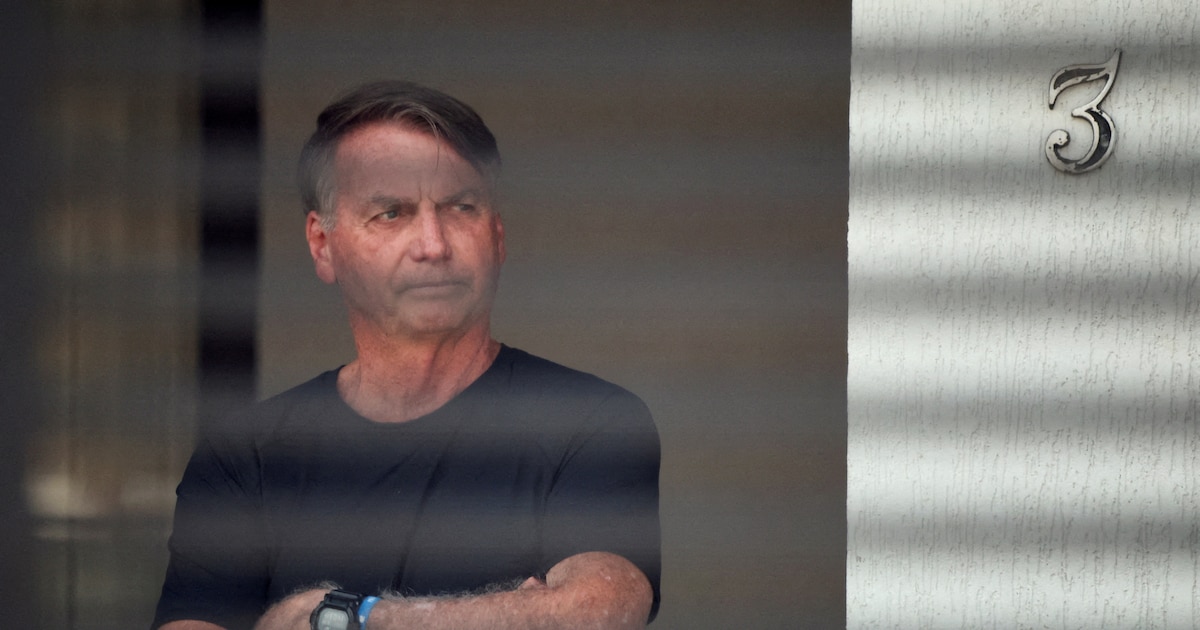 ¡Impactante: Brasil en vilo! Juicio histórico contra Bolsonaro por conspiración golpista podría condenarlo a 43 años de prisión desde su arresto domiciliario