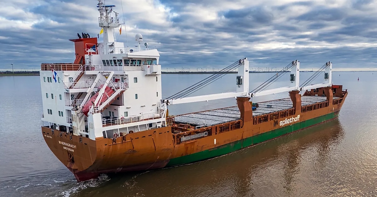 Ataque en el Mar Rojo deja a un buque neerlandés a la deriva y a 19 tripulantes en peligro tras un atent