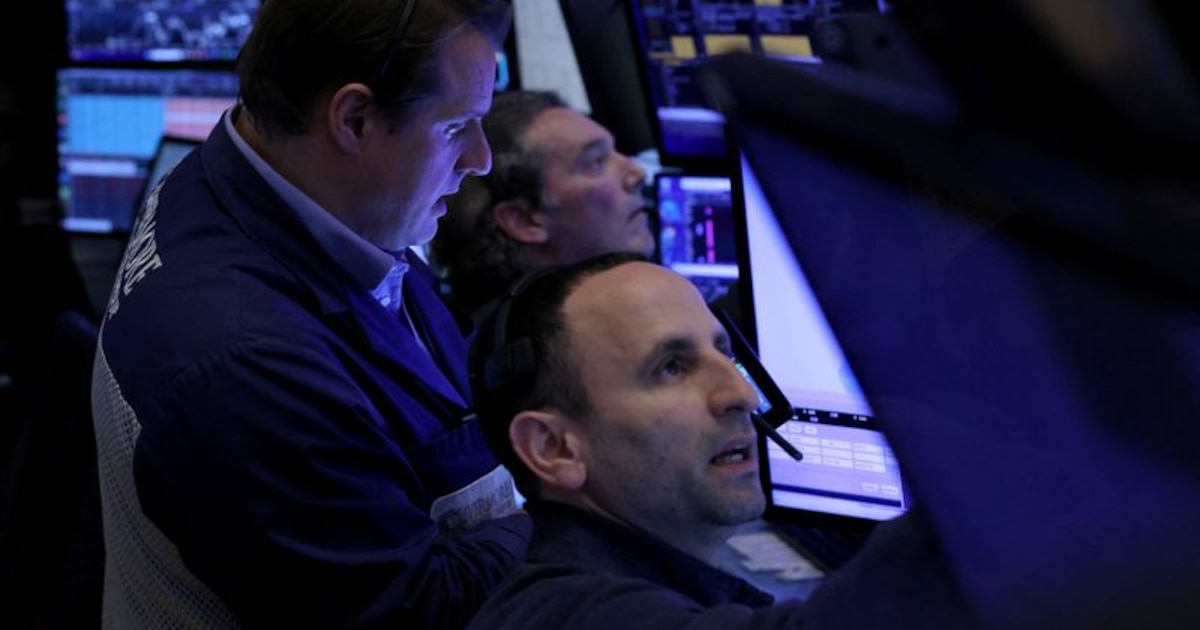 ¡Caos en Wall Street! La incertidumbre por fallos judiciales contra aranceles de Trump derrumba la Bolsa de Nueva York y dispara la volatilidad