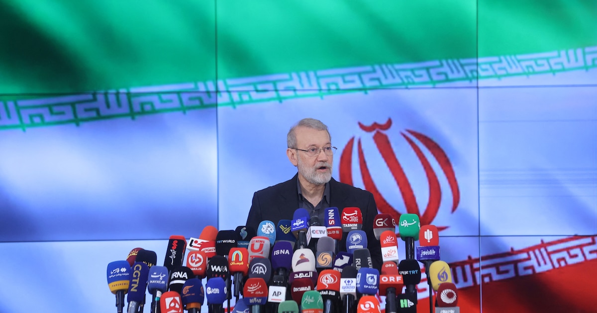 Irán Abre la Puerta a Negociaciones con EE. UU. Mientras Estados Unidos Acusa a Irán de Obstaculizar el Diálogo con Temas de Misiles
