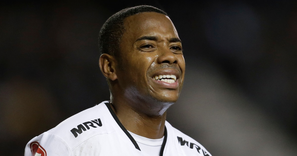 Robinho, condenado por violación, lidera un equipo de fútbol en prisión que enfrenta a criminales por delito en un polémico torneo interno