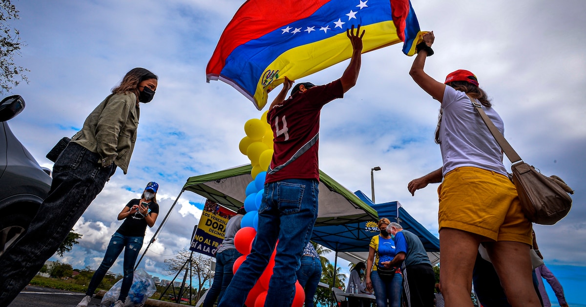 EE.UU. Revoca el TPS a 600,000 Venezolanos y Endurece su Política Migratoria en Medio de Tensión con Maduro