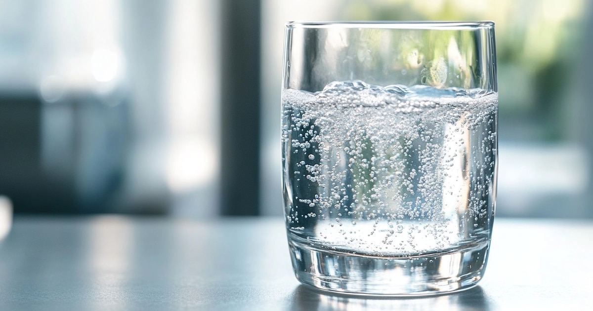 El agua con gas triunfa como la mejor alternativa saludable a los refrescos azucarados, según estudios internacionales
