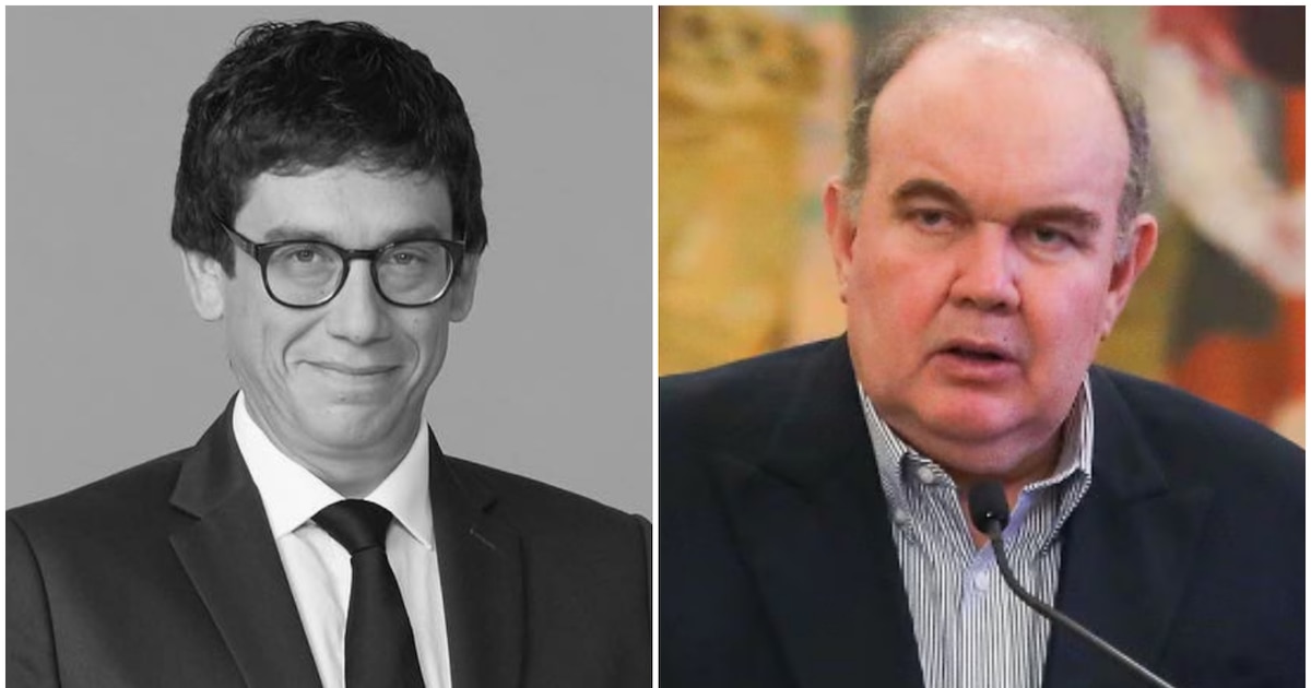 Rafael López Aliaga rinde homenaje a Jaime Chincha con minuto de silencio en acto público