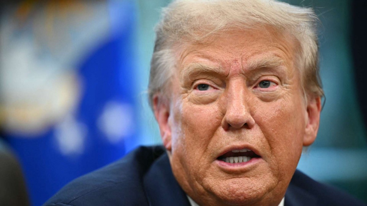 ¡Trump amenaza con invadir Chicago y desata polémica internacional!
