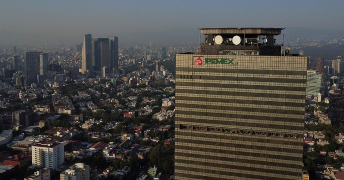 ¡Impulso histórico a Pemex! Moody’s eleva su calificación crediticia de B3 a B1 gracias al respaldo firme del gobierno de Sheinbaum y se garantiza estabilidad financiera hasta 2027