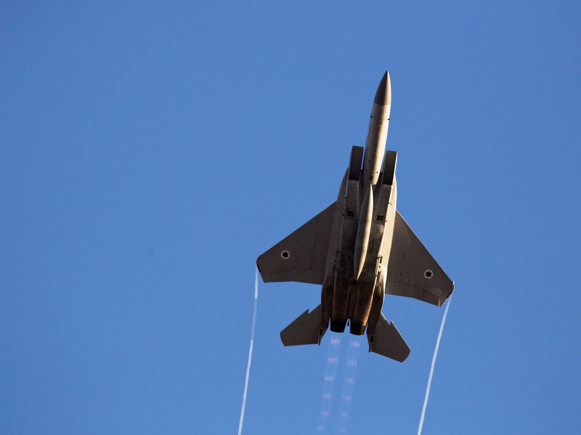 Israel Intensifica sus ataques en Homs y Latakia en lo que Siria califica como escalada agresiva y violación de su soberanía