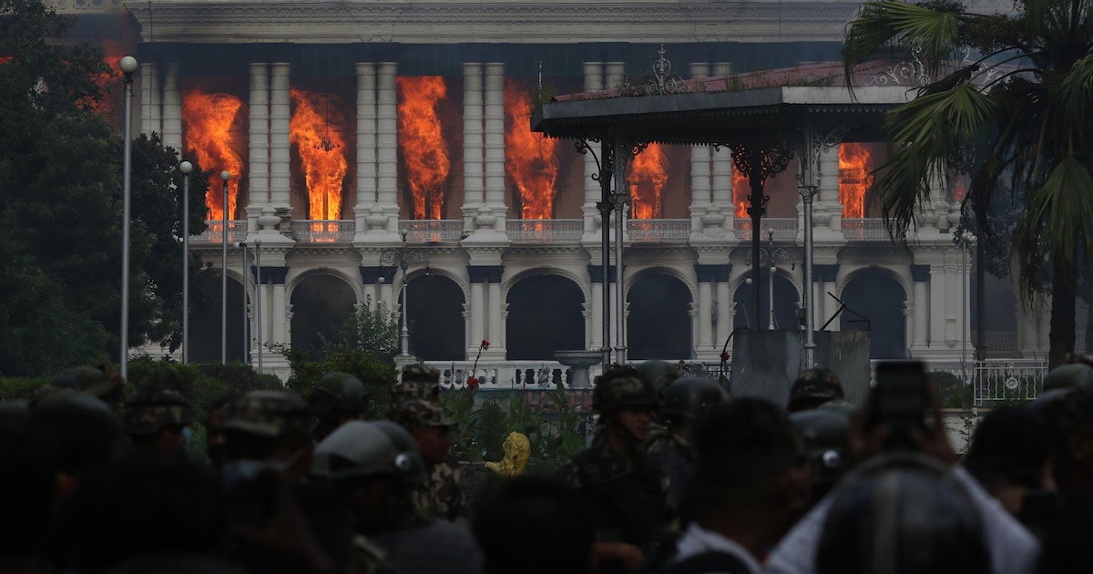 Crisis en Nepal: Protestas masivas expulsan al gobierno, más de 20 muertos y Ejército en las calles