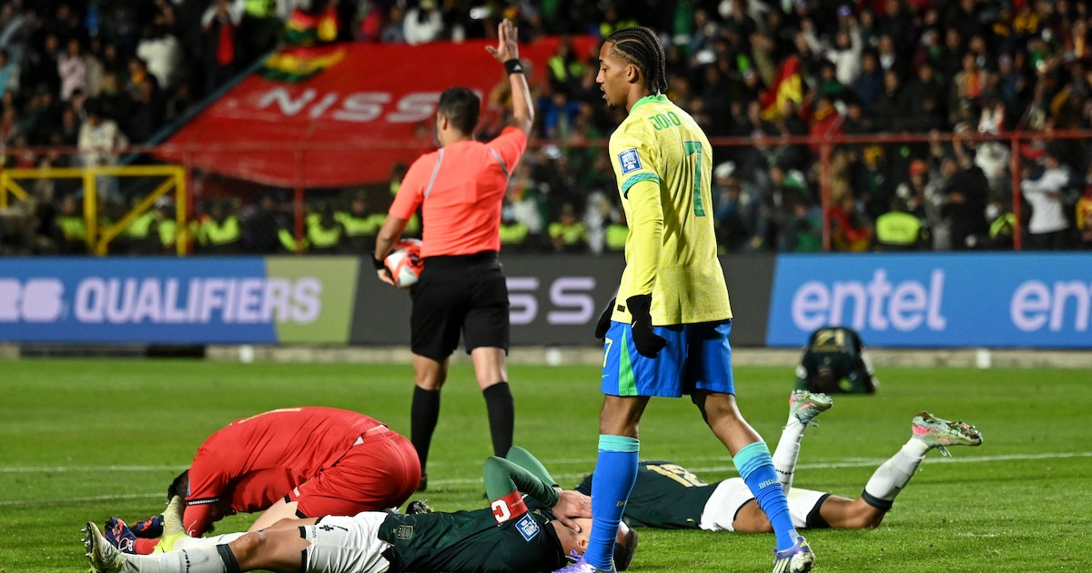 Bolivia hace historia con polémico penal y logra el repechaje mundialista en una remontada épica