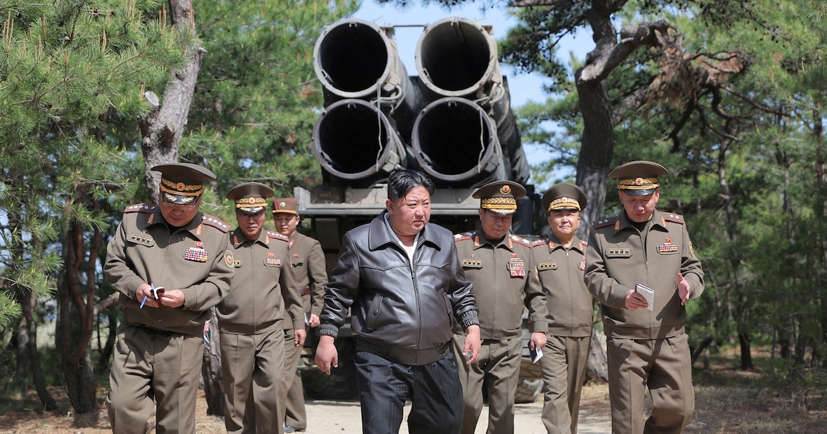 Kim Jong-un impulsa sorprendente política de modernización militar: nuclear y convencional en paralelo