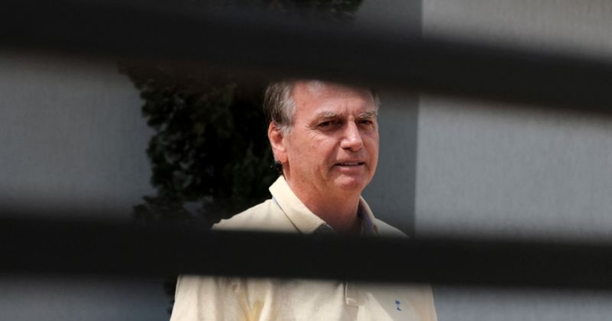 ¡Condenan a Jair Bolsonaro a 27 años por golpe de Estado y amenazas, sus hijos y seguidores alertan de persecución y búsqueda de
