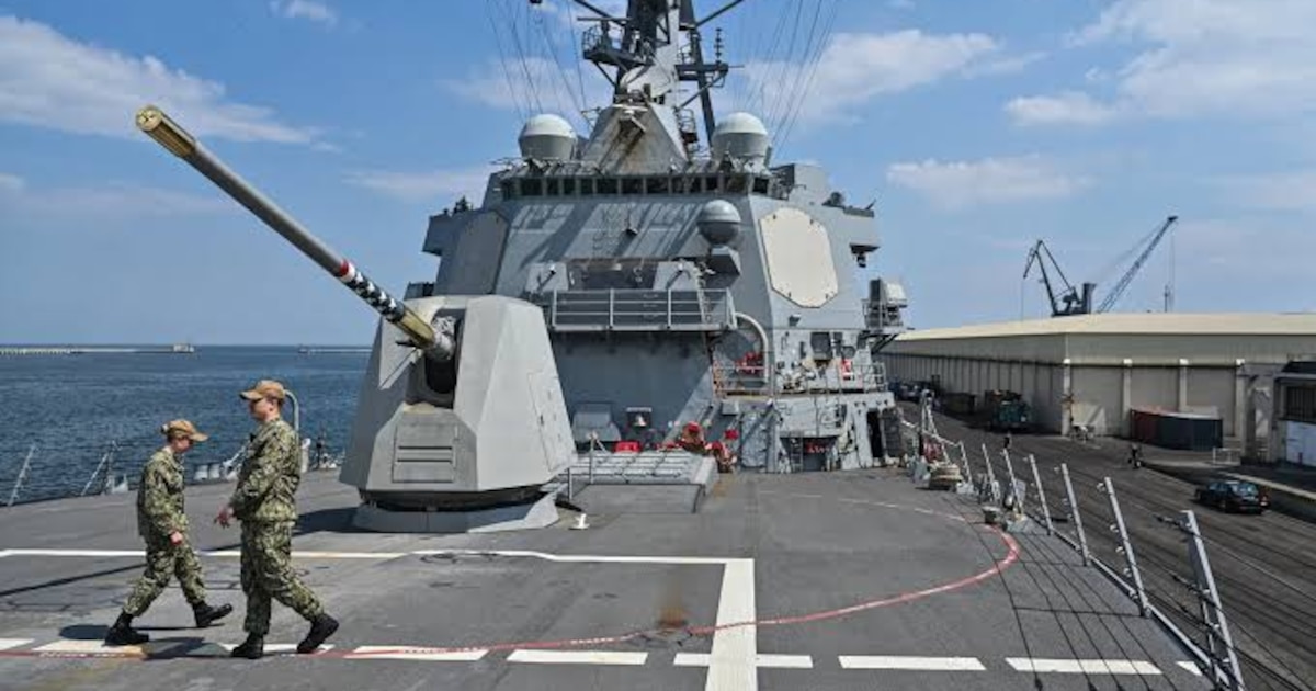 Estados Unidos despliega buques de guerra en el Caribe mientras la región enfrenta la expansión de dictaduras y la penetración de China, Rusia e Ir