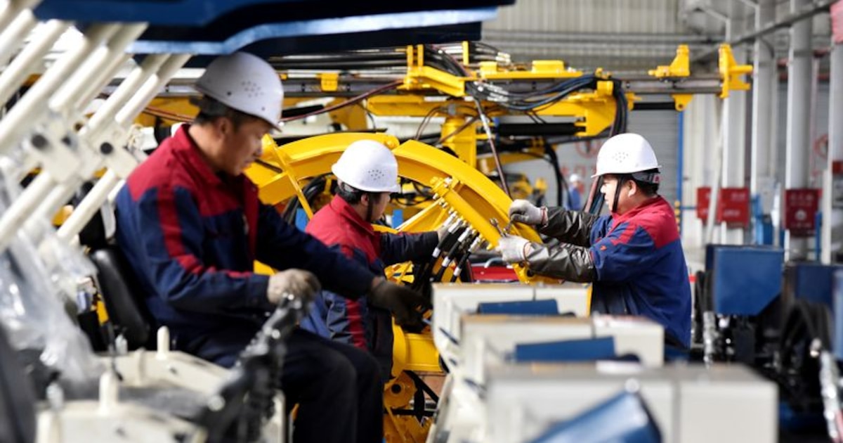 ¡Economía China en Caída: Producción y Consumo Alcanzan Peores Niveles en Cierra de Año!