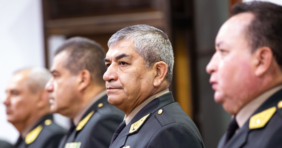 PNP retira a Víctor Zanabria y nombra a Óscar Arriola como nuevo jefe