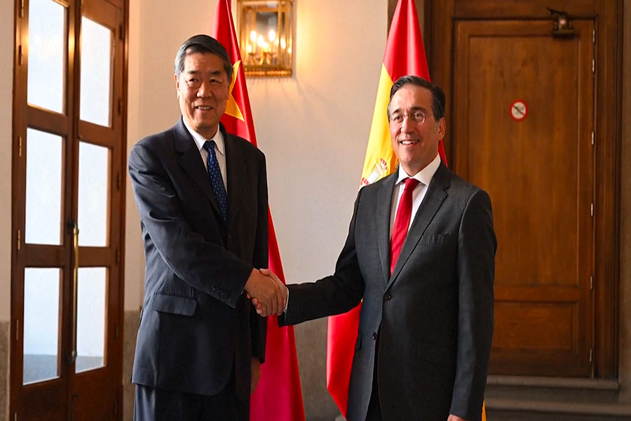 ¡Alerta en Madrid! China comienza negociaciones explosivas con Estados Unidos para redefinir su relación comercial y económica