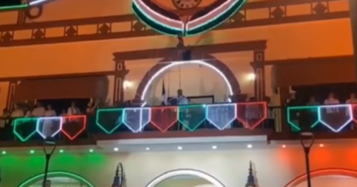 ¡Escárcega en Vilo! Alcalde confunde a Heroína de la Independencia y Desata Risa en Redes Sociales