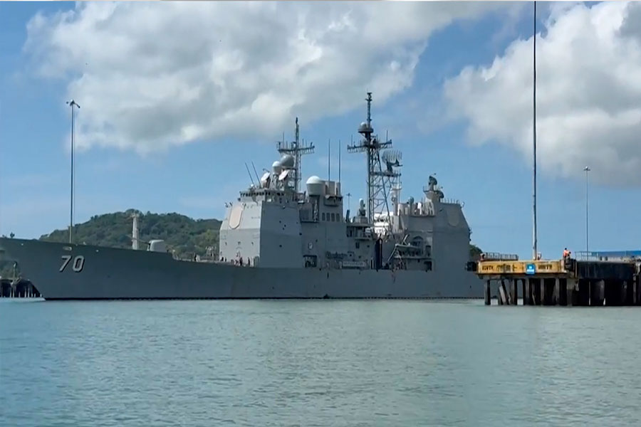 ¡Alerta en el Caribe! Buque lanzamisiles estadounidense en ruta hacia la región en una operación militar sin precedentes