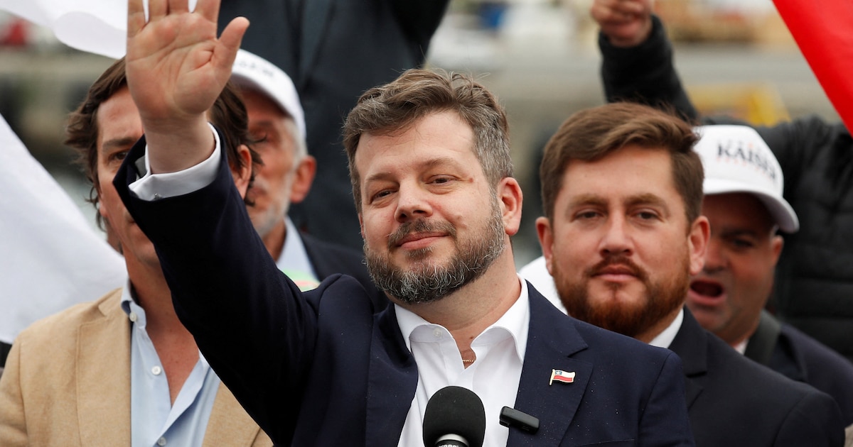 Chile en la cuerda floja: la batalla entre la ultraderecha de Kast y el comunismo de Jara define el destino presidencial de