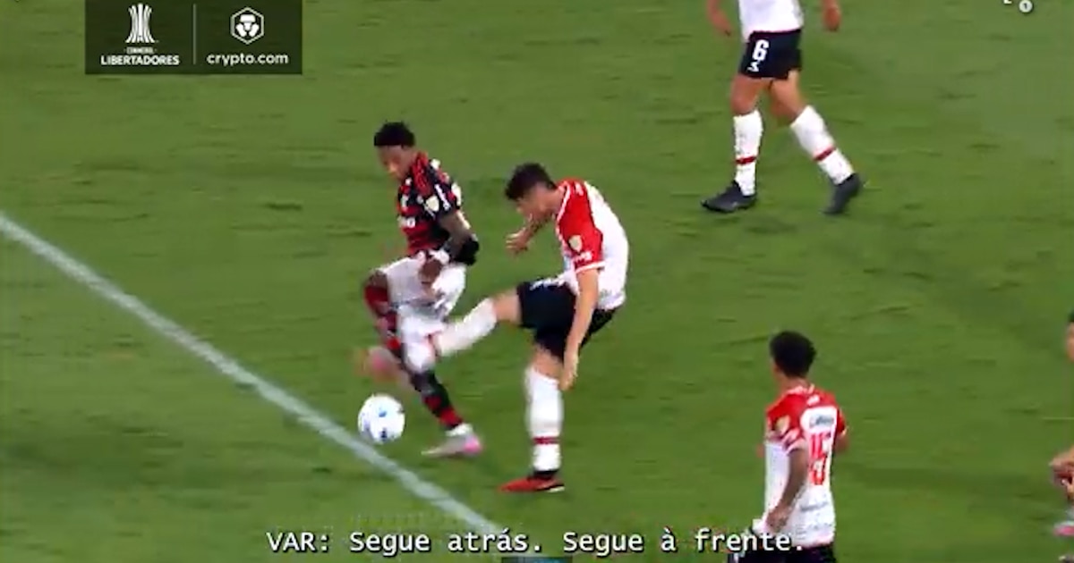 ¡Controversia en la Libertadores! Flamengo denuncia errores arbitrales y amenaza con tomar medidas tras fallo del VAR en victoria polémica sobre Estudiantes