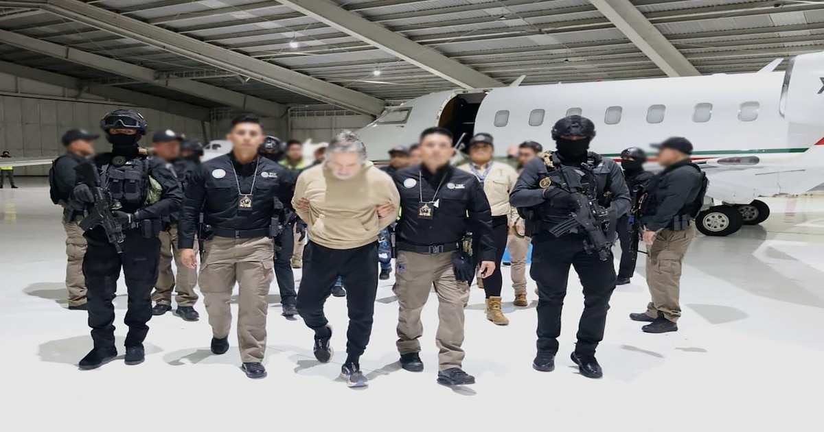 ¡Escándalo en México y Paraguay! Hernán Bermúdez Requena, presunto líder de “La Barredora”, enfrenta prisión preventiva por delitos graves tras ser expulsado de Paraguay y arrestado en México