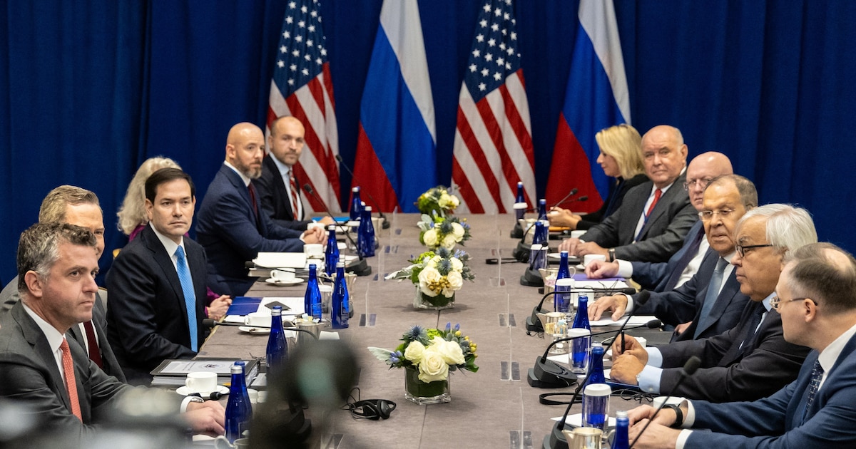 Rubio y Lavrov en reunión histórica: EE. UU. presiona para detener la masacre en Ucrania tras giro en la postura de Trump