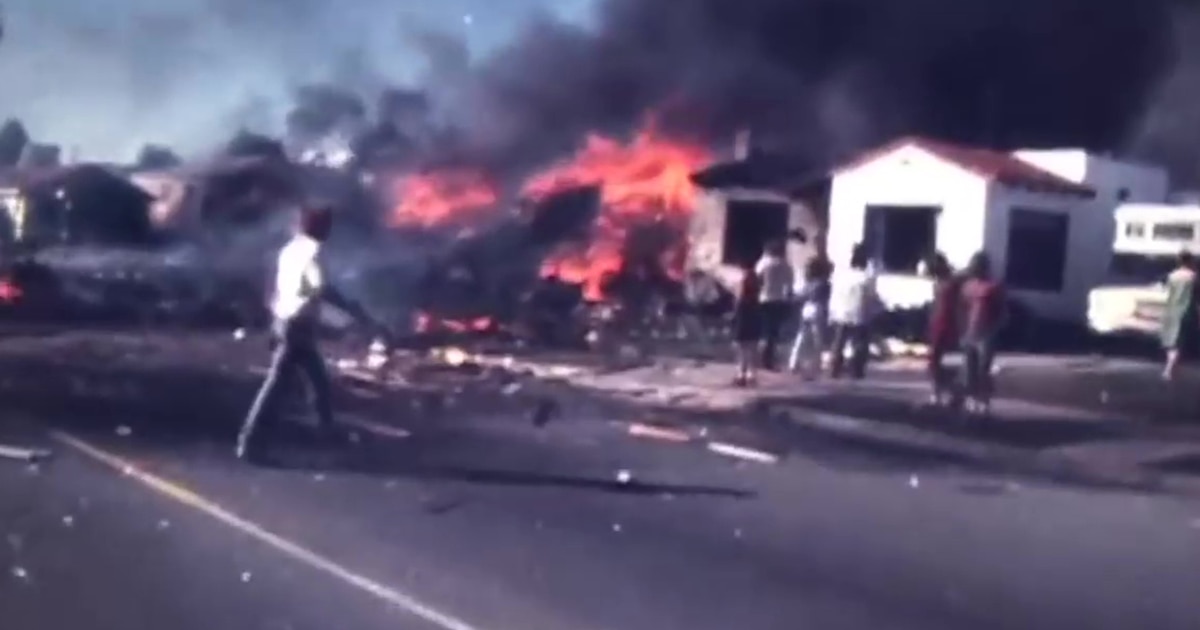 Tragedia en el aire: Dos aviones chocan en despejado cielo de San Diego y dejan víctimas mortales