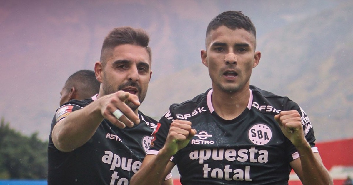 Carlos López anota golazo ‘maradoniano’ en victoria de Sport Boys sobre Alianza Universidad