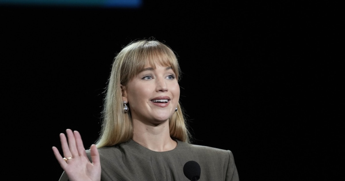 Jennifer Lawrence, la más joven en recibir el prestigioso Premio Donostia en San Sebastián