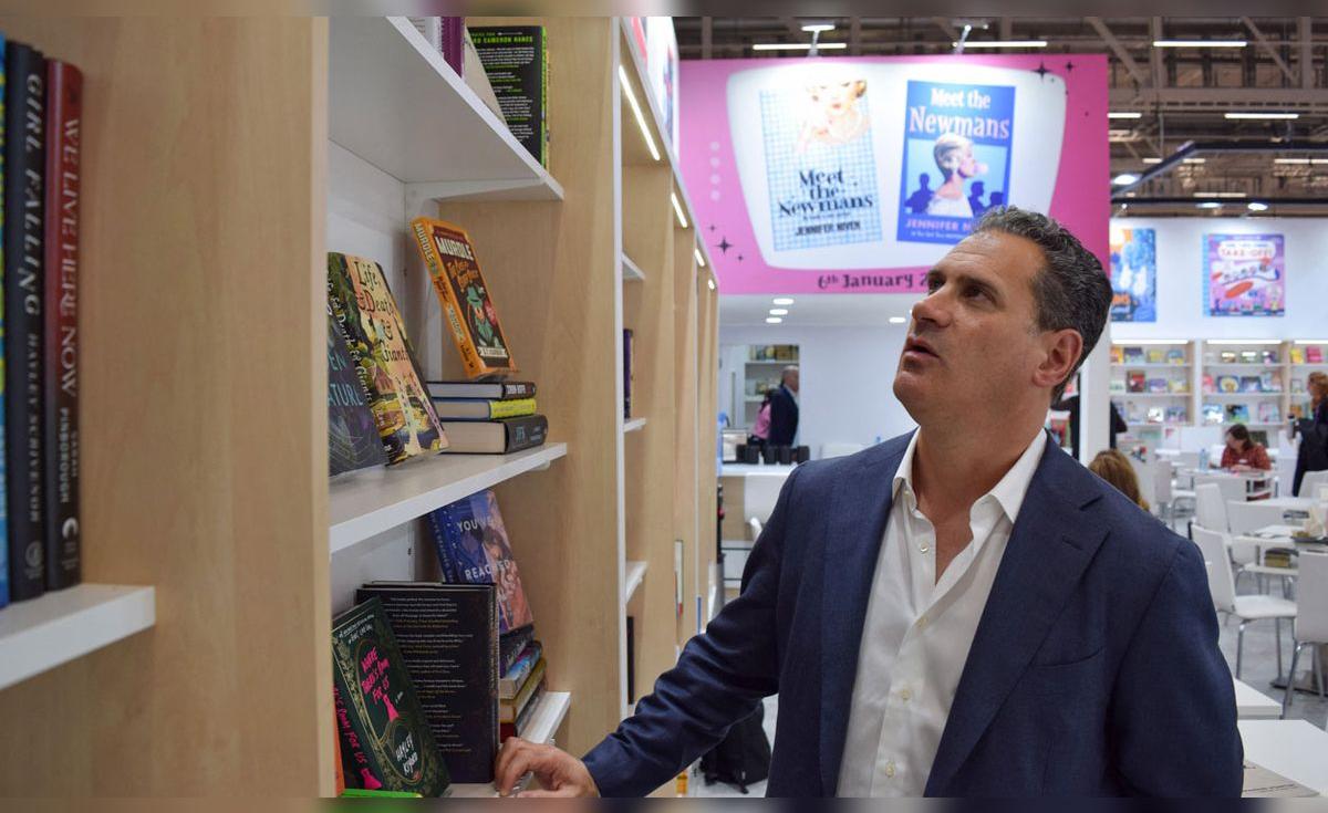 Censura desatada en EE.UU.: más de 9,000 libros prohibidos por grupos conservadores en plena ofensiva ideológica