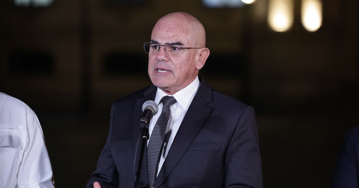 Ernesto Álvarez confirma que el Gobierno evalúa toque de queda en Lima y Callao